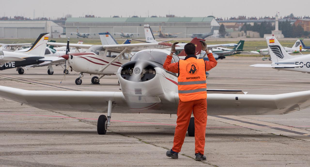 plane, motor, biplane-4813600.jpg